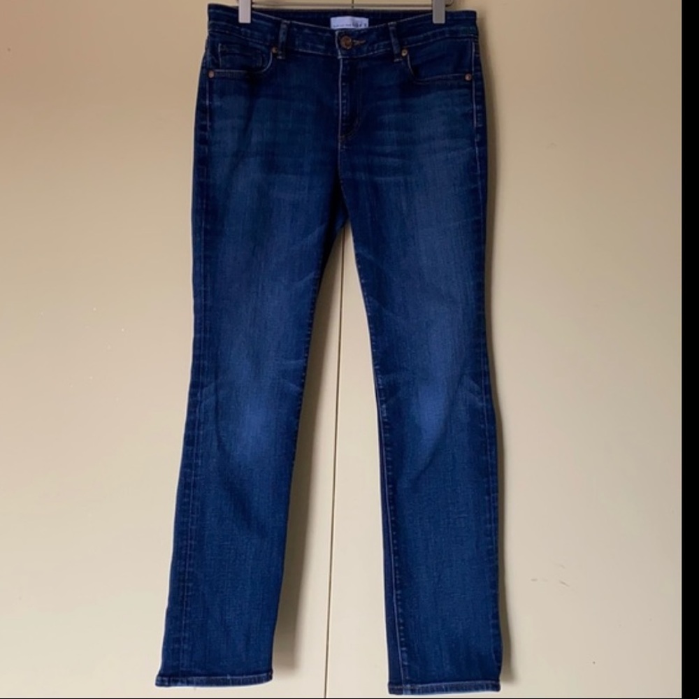 Ann Taylor LOFT blue jeans in size 28 - Picture 10 of 11